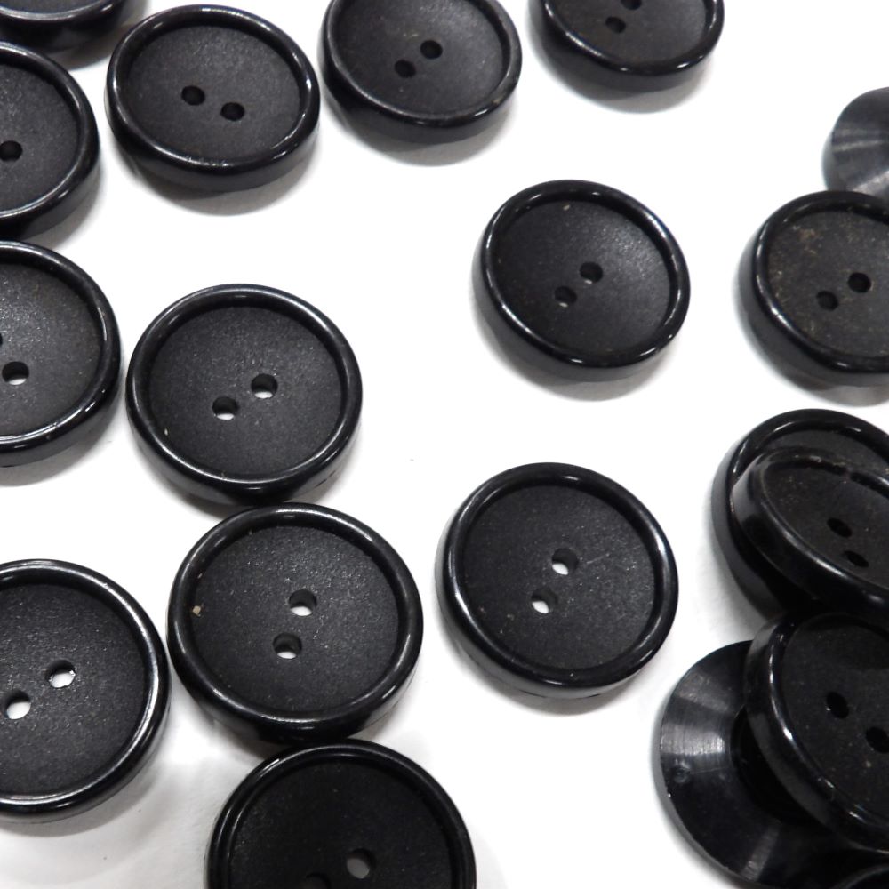 Only One Lot Of 150 black cup Ring Edge 2 Hole Buttons Size 21mm Clearance