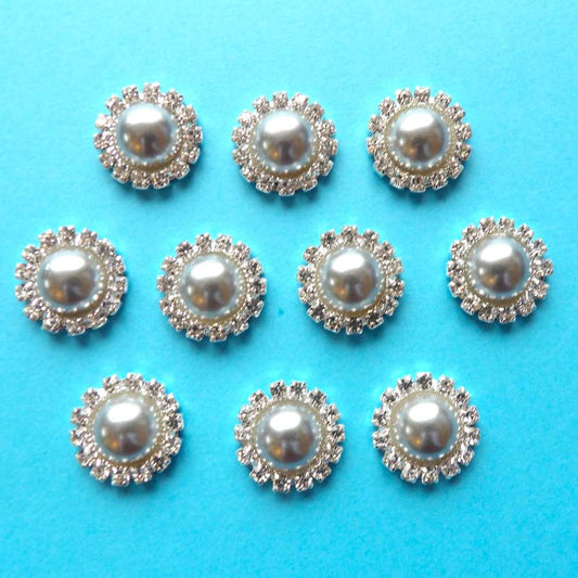 10 Round shape with sparkly diamantes and 12mm light blue pearl in centre flat back size 18mm clearance