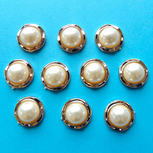 10 Round shape with pearl in centre gold colour plastic flat back size 12mm clearance