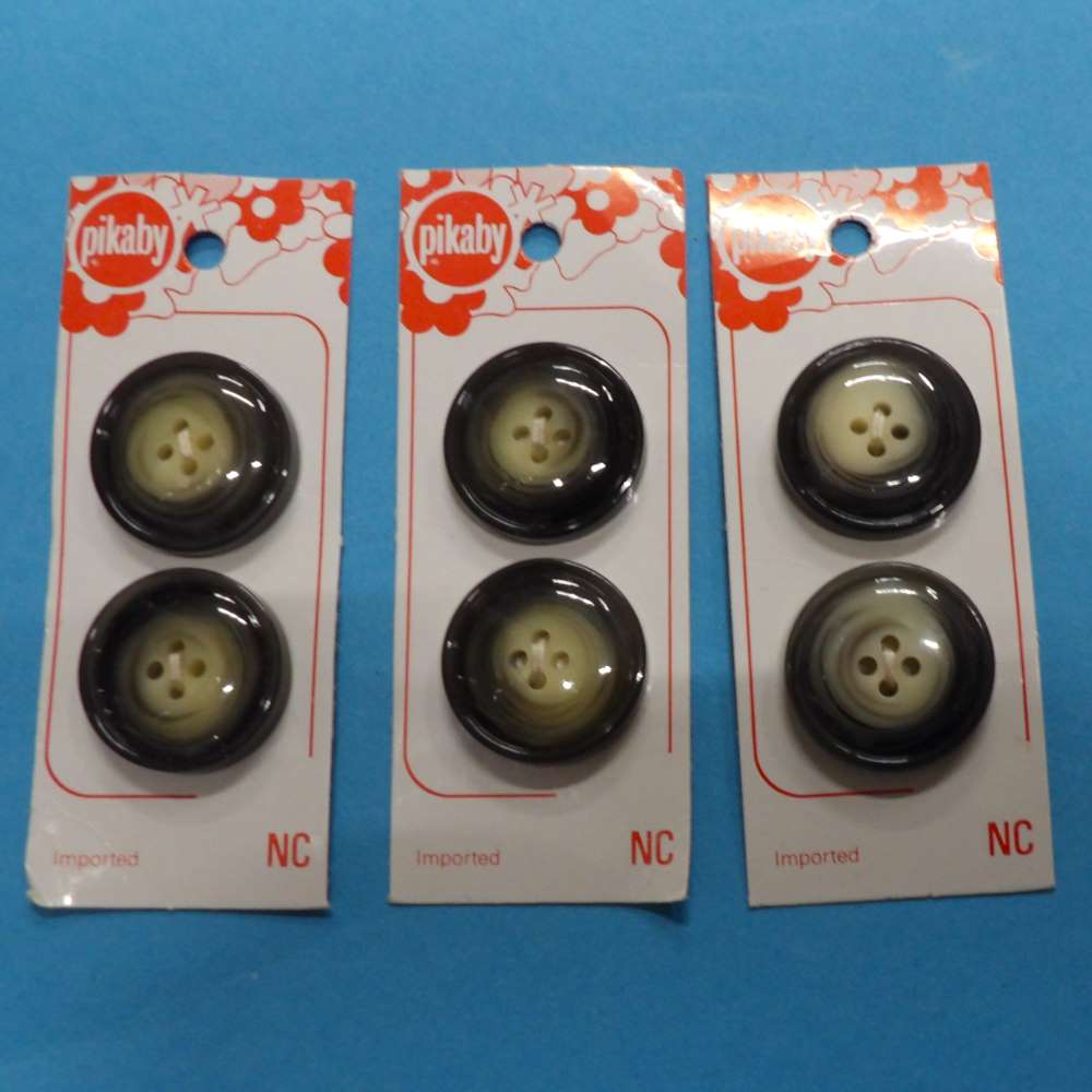 10 cards of 4mm thick dark grey with a cream swirl centre COAT BUTTONS 4 hole buttons 2 on each card 27mm clearance Pikaby Brand Vintage