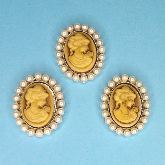 5 Olive Green Cameo with white pearl edge flat back size 25mm x 20mm clearance