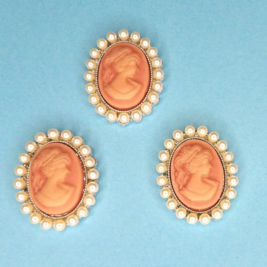 5 Dusty Pink Cameo with white pearl edge flat back size 25mm x 20mm clearance