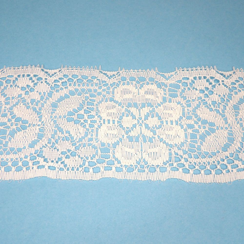 10 metres of raw white floral lace 70mm / 2.75 inch wide clearance