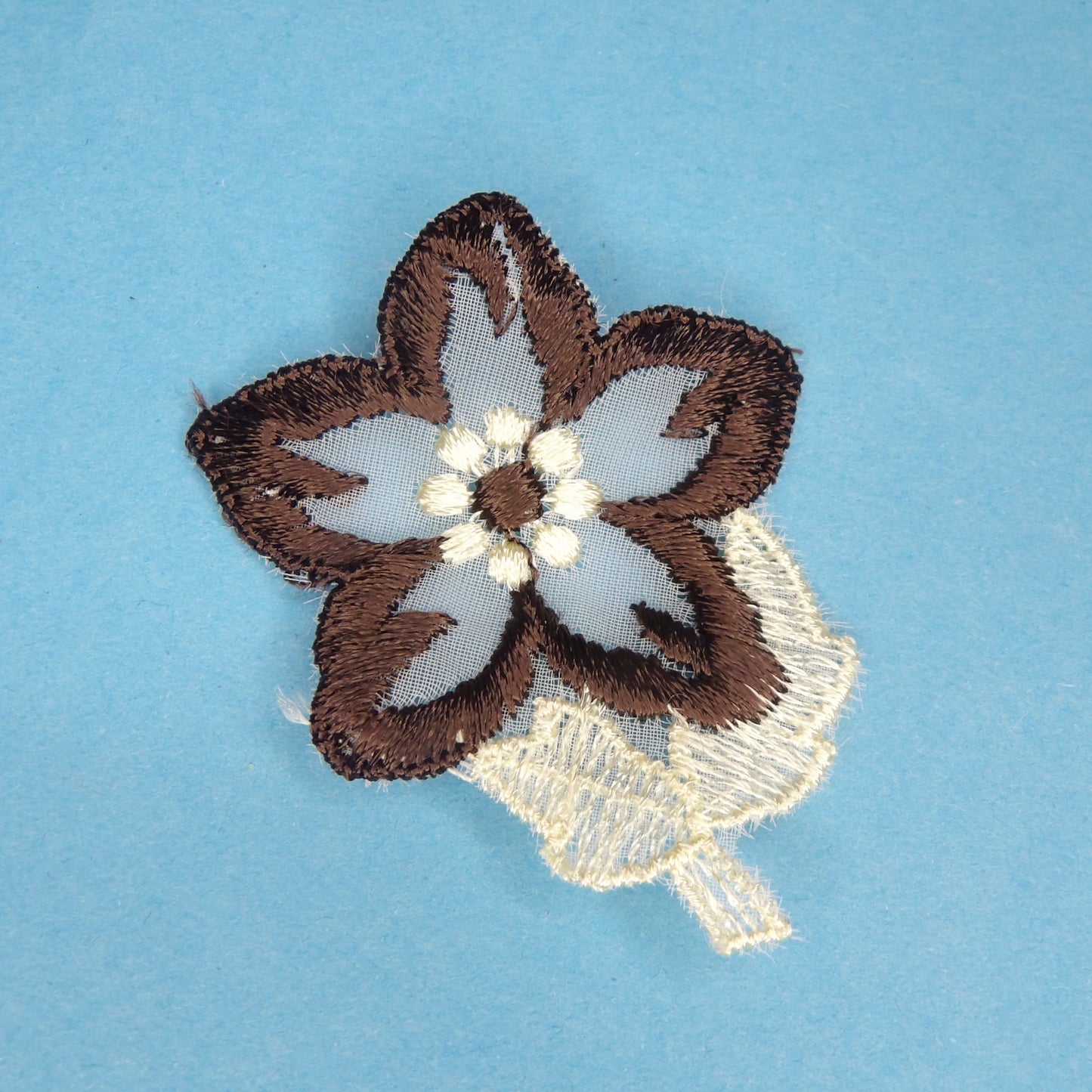 60 Brown / Cream lace flower sew on motifs size 60mm x 50mm clearance
