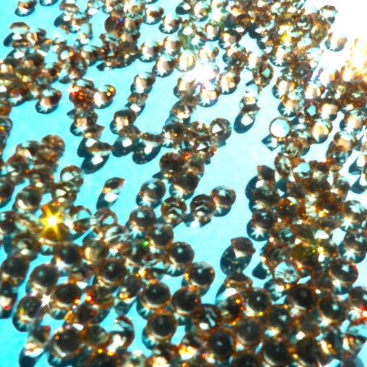 1444 x Quality Unfoiled Crystal Diamantes for making jewellery pointed cut PP32 approximately 4mm choice of colour loose in a clear bag clearance