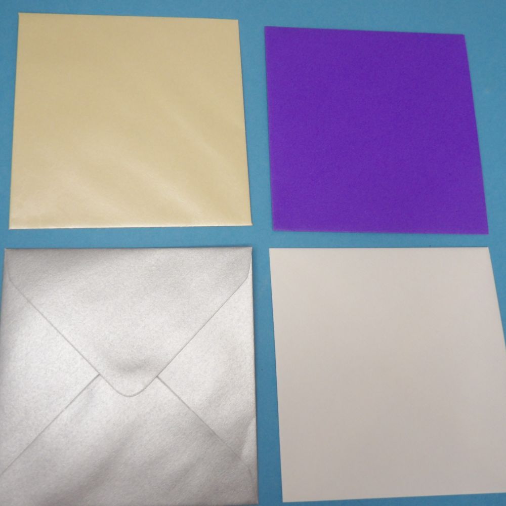 Pack Of 25 Square Gummed Envelopes Choice of Colour 13cmm x 13cm clearance