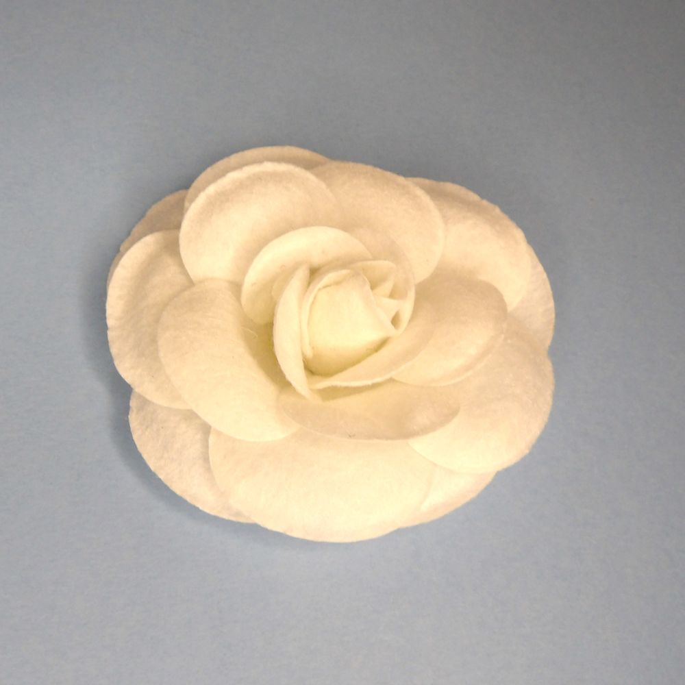 5 Light Ivory Felt Type Rose size 80mm clearance