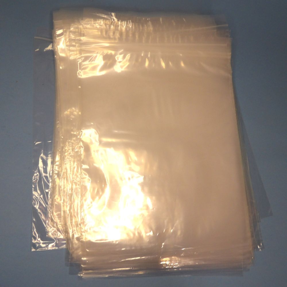 1000 Clear Self Seal / Grip Seal Bags Size 23cm x 30cm / 9.25 inch x 12 inch Clearance