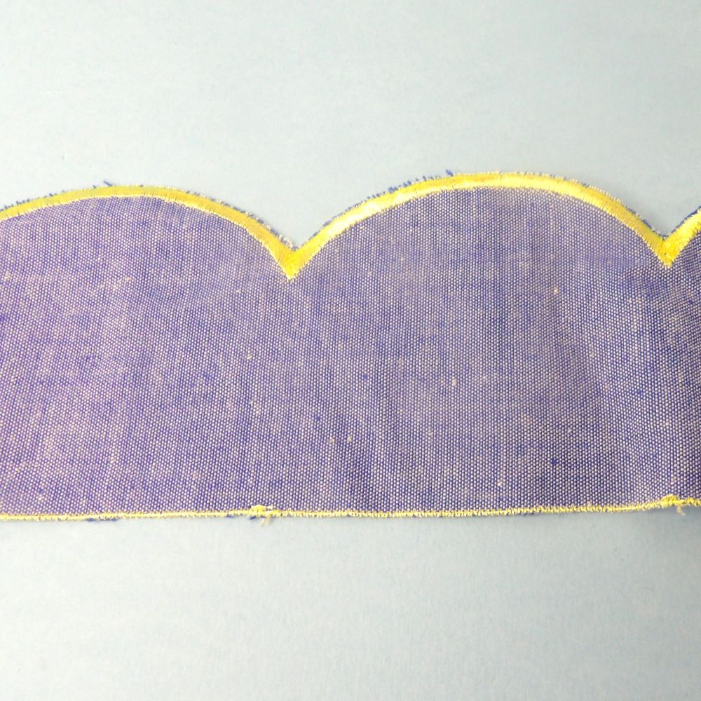 8 Metres Of Blue Fabric Trim With Lemon Embroidered Edge 75mm Wide Clearance