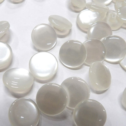 100  ivory shank buttons size 14mm clearance