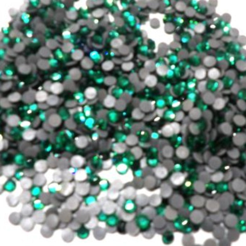 1440 Emerald Green 4.5mm sparkly Hot Fix diamantes clearance