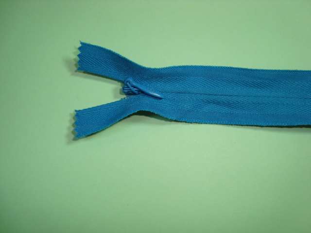 10 Invisible Concealed zips 20cm / 8 inch choice of colour