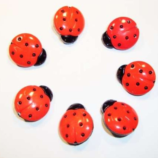 100 ladybird buttons medium 32 line size 18mmx20mm