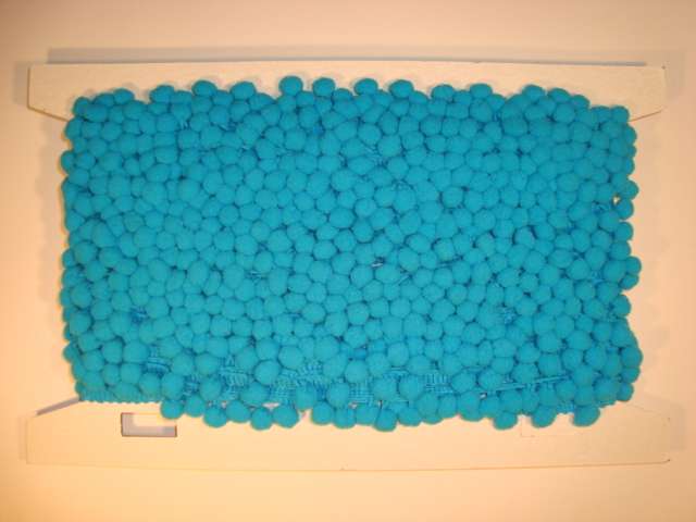 15 metres pompom fringe
