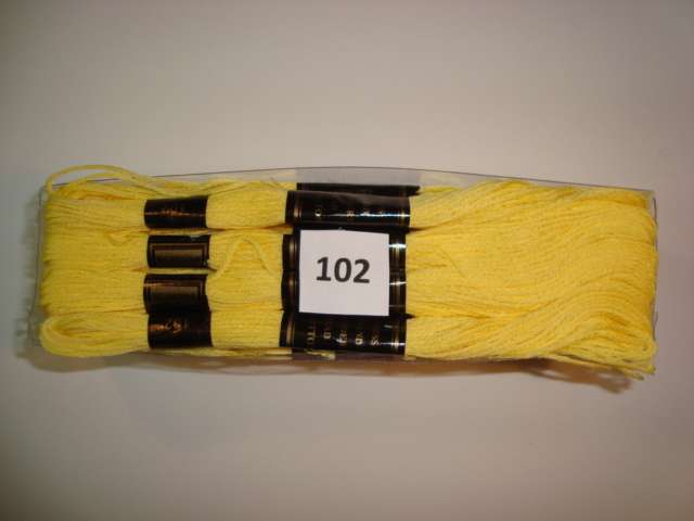 24 Embroidery skeins 8 mt 100% cotton List A