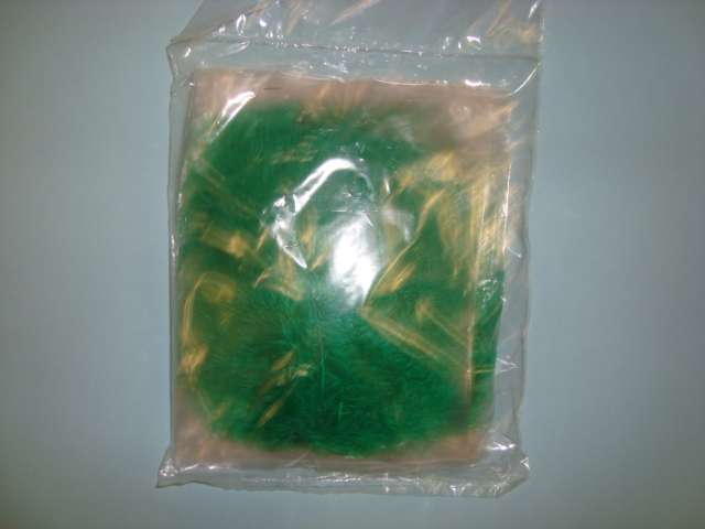 Pack of 20 small marabou feathers approximate size 13cm / 5 inch