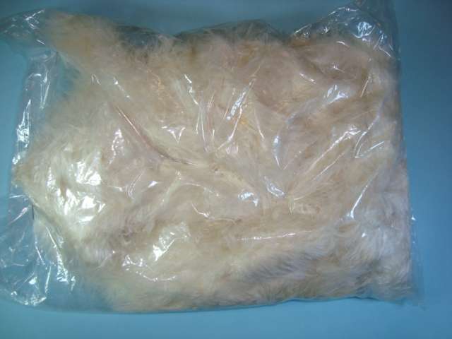 10 metres of fluffy marabou string