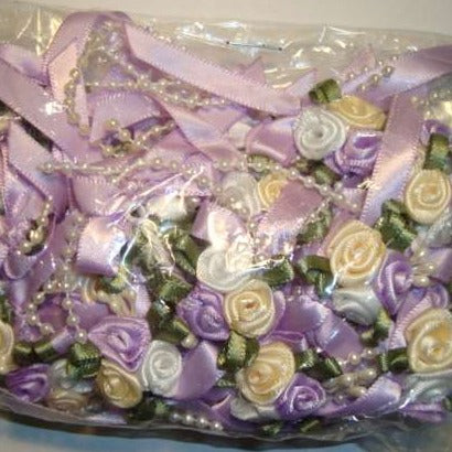 20 triple rose bow with pearls size 2cm With Mixed Colour Roses