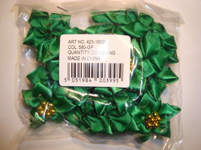 20 ribbon spike type flowers with 7 gold beads 35mm