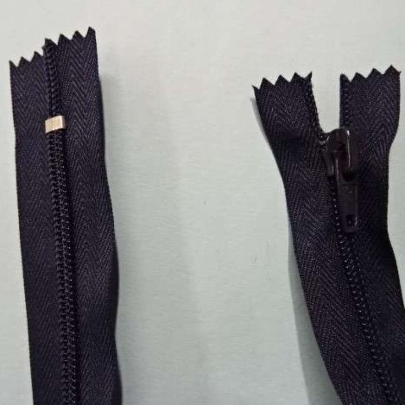 10 navy thick teeth closed end zips size 36cm / 14 inch clearance