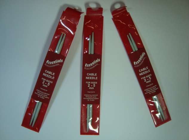 Box of 10 cards Cable needles choice of size Whitecroft Brand