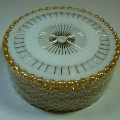 12 rosettes of pearl headed pins choice of colour
