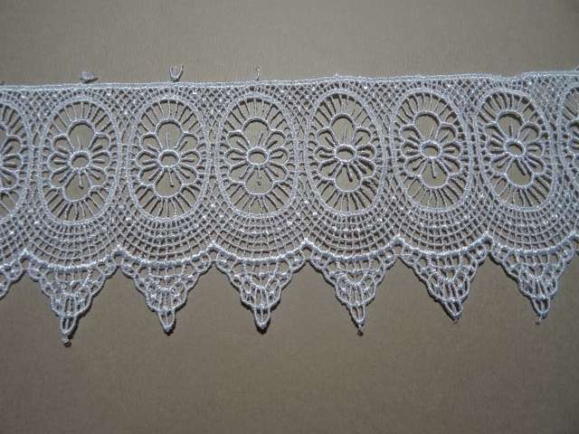 27.4 mt Guipure lace 75mm wide