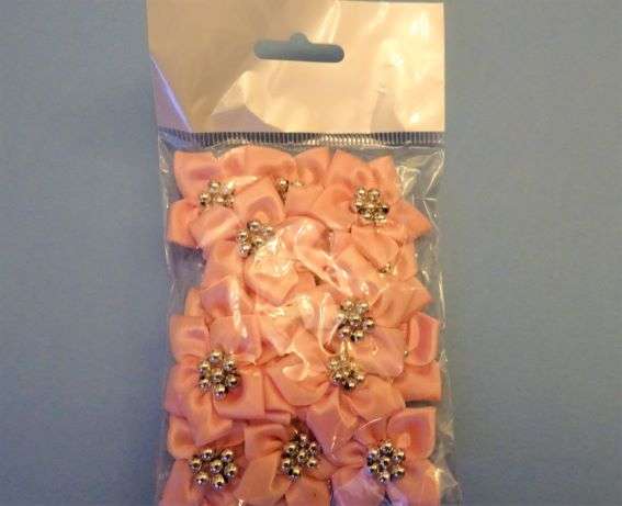 20 ribbon spike type flowers with 7 SILVER beads 35mm NEW