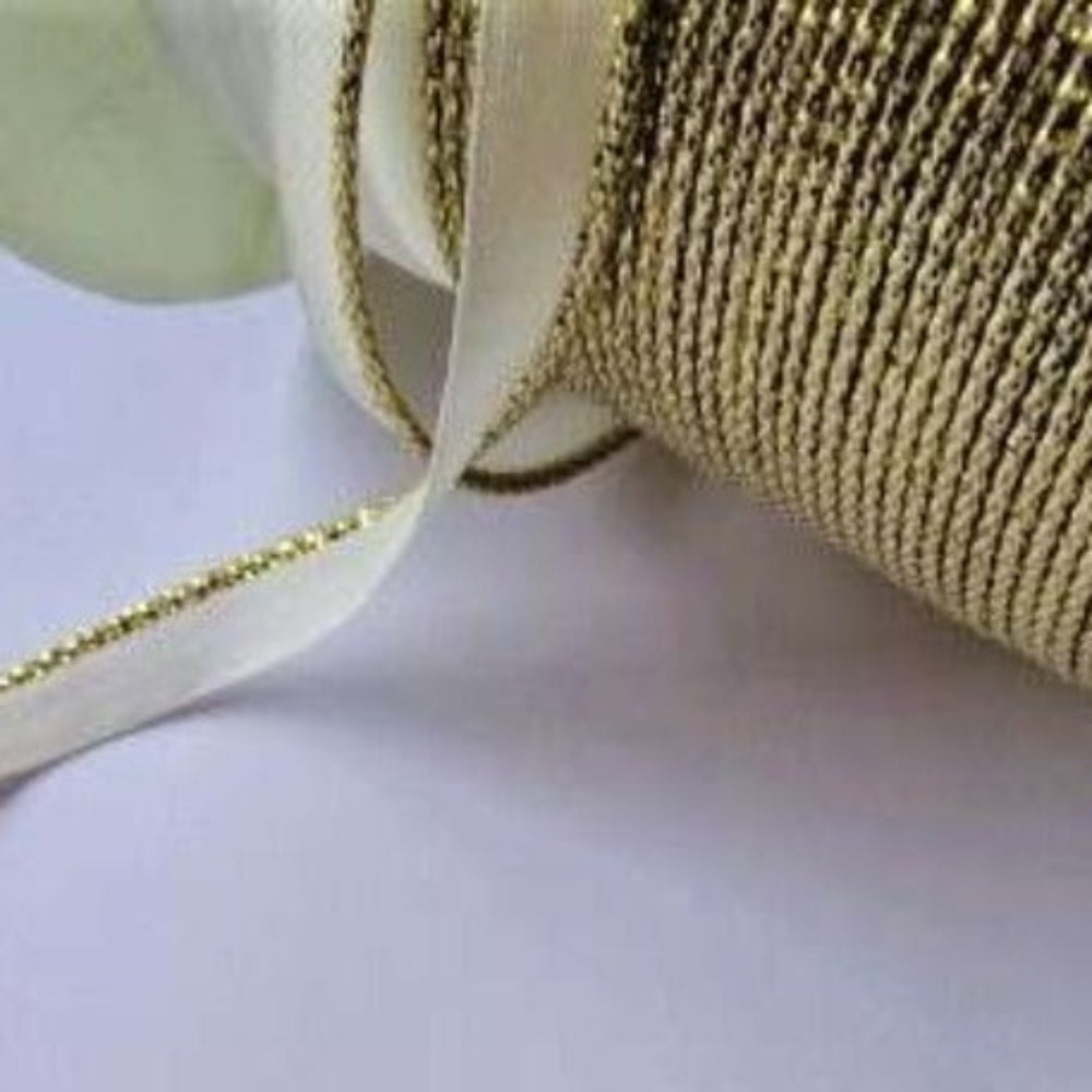 20 Metre Of Piped Cord 10mm White With 3mm Metallic Gold Edge Clearance