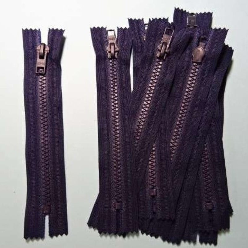 10 NAVY chunky teeth closed end zips Number 5 teeth 13cm / 5 inch clearance