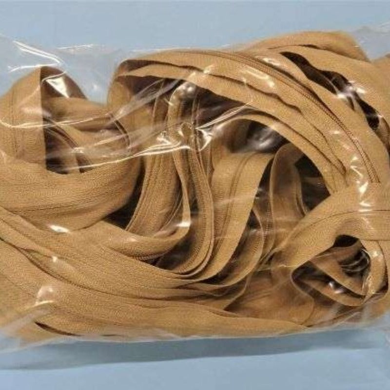 20 metres of FAWN Continuous zip on size number 3mm teeth 27mm wide loose in a bag