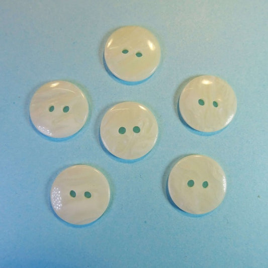 100 shiny ivory buttons 2 hole buttons 13mm clearance