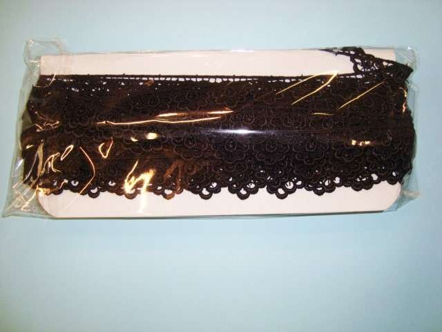 27.4 mt guipure lace 25mm wide choice of colour