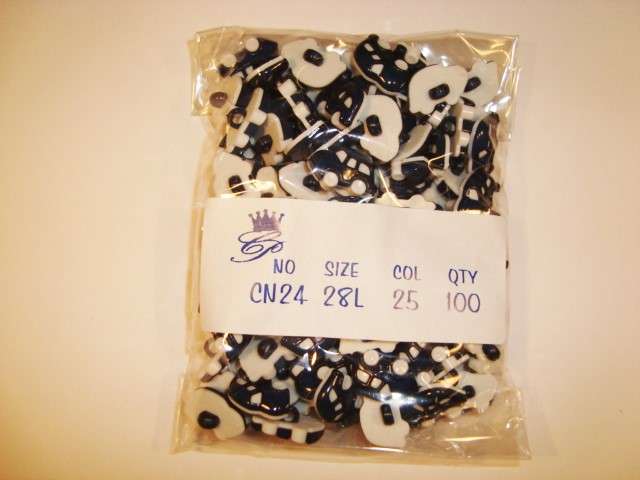 100 car shape buttons size16mm x 11mm choice of colours