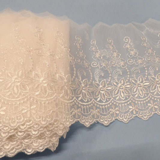 13.7 metres of WHITE fine tulle embroidered wedding type lace 15cm / 6 inch wide