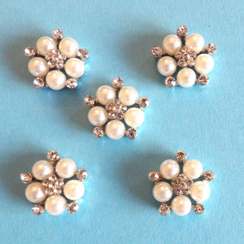 5 Diamantes and Pearl Metal Flat Back Metal Trims size 22mm clearance