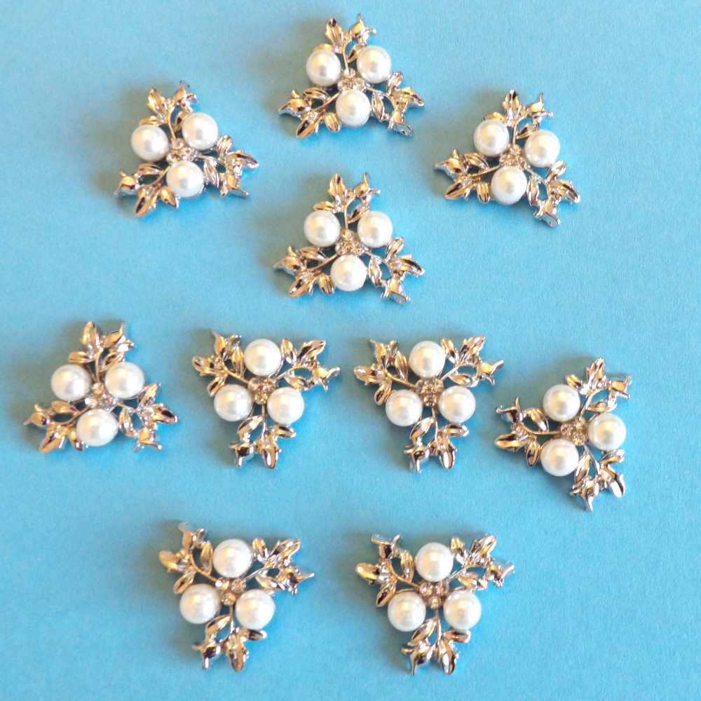 5 Pearls and Silver Colour Metal Leaf Design Diamantes Flat Back Metal Trims size 32mm clearance