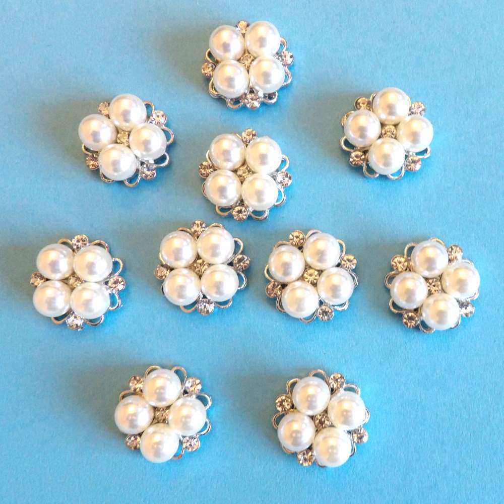 10 flower with 9mm pearls x 4 and sparkly diamantes flat back trims size 30mm clearance