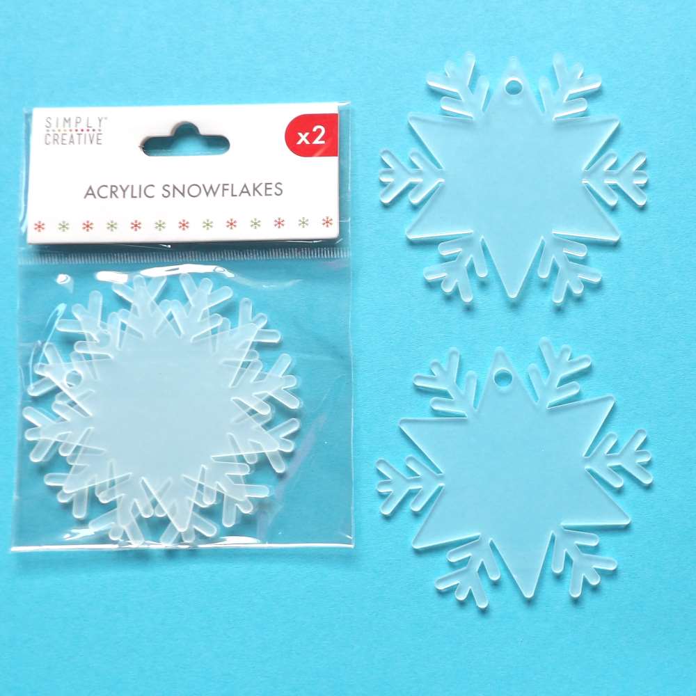 6 Cards of 2 Christmas Acrylic Snowflake shapes with hole to hang up size 90mm clearance