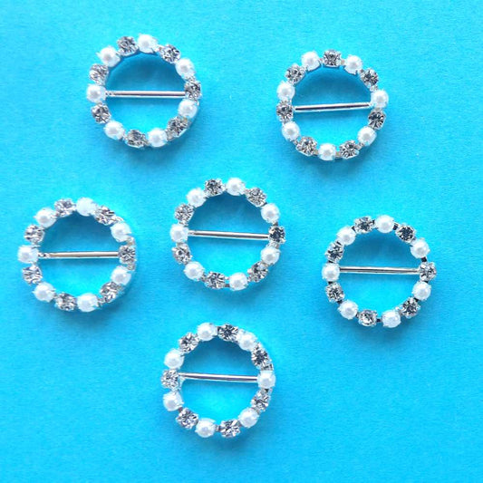 6 Small Round Buckles with a 15mm bar White Pearl Beads and Diamantes Set In Silver Colour Metal size 22mm clearance