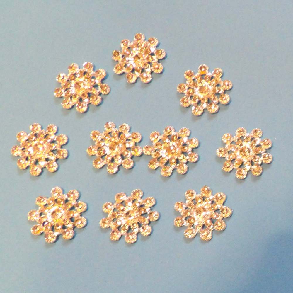 10 Flower Design Sparkly Diamante Silver Colour Metal Flat Back Trims size 28mm clearance