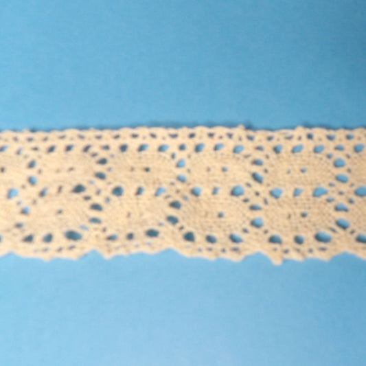 150 metres of cream cotton type lace 42mm clearance * ONLY 15p for a METRE *