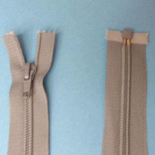 10 Mid Grey nylon open end zips 20.5 inch 53cm clearance