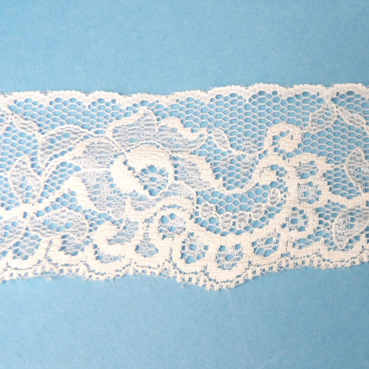 100 metres of Ivory Floral Lace 55mm wide clearance