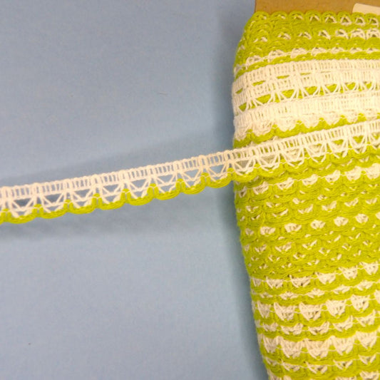 150 metre card of white narrow lace with lime green edge 12mm wide clearance