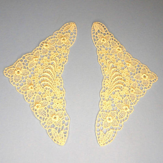30 pairs of Light Cream Guipure Lace Type Motifs size 150mm x 80mm clearance [ Only 20p a Pair ]