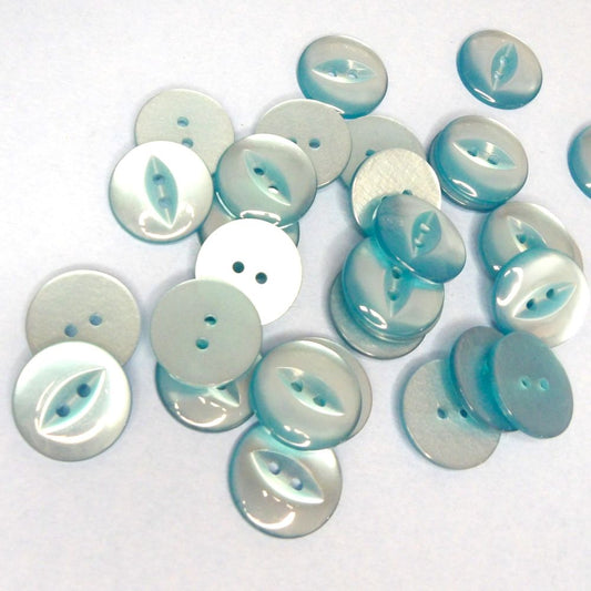 Only One Lot of 600 Light turquoise fish eye buttons 30 line size 19mm clearance