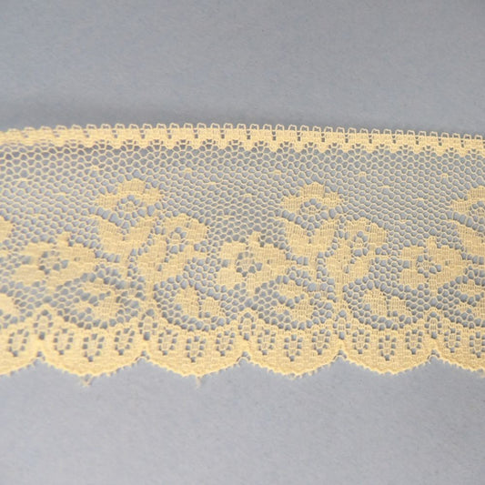 10 Metres Of Light Peach  Floral Lace 50mm Wide Clearance Loose In A Bag