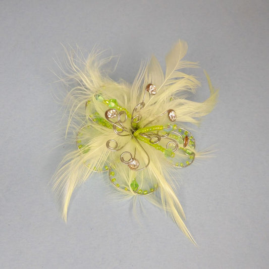 5 Feathers With Diamantes Design Light Green Brooches Size 55mm Clearance