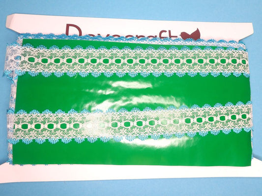 46 Metres Of White / Turquoise Knitting In Lace 32mm Wide Clearance